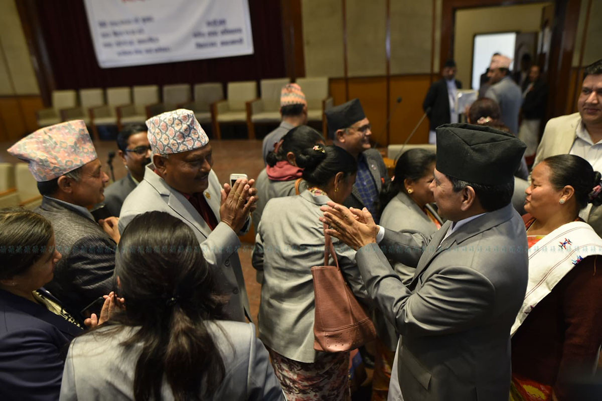 https://raracms.setopati.com/uploads/shares/2020/sujita/rastriya sabha oath/oath taking (1).jpg